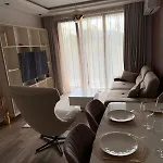 Azur Premium וארנה