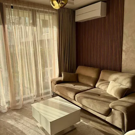 Azur Premium * Varna