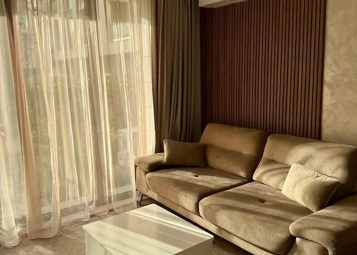 Azur Premium * Varna